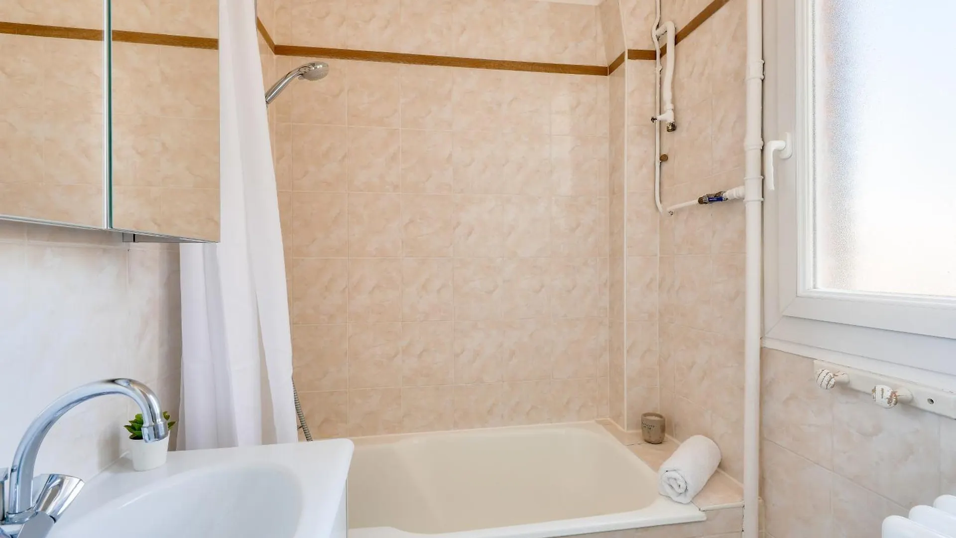 Quiet & Bright Studio-Prime Loc-Pantheon Paris 05 Apartment